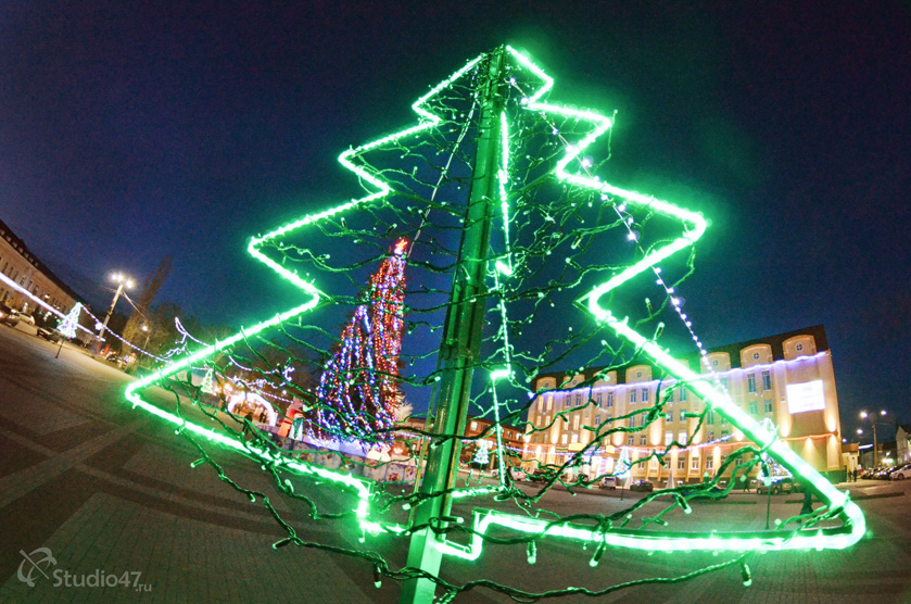 Новогодняя подсветка площади Ленина