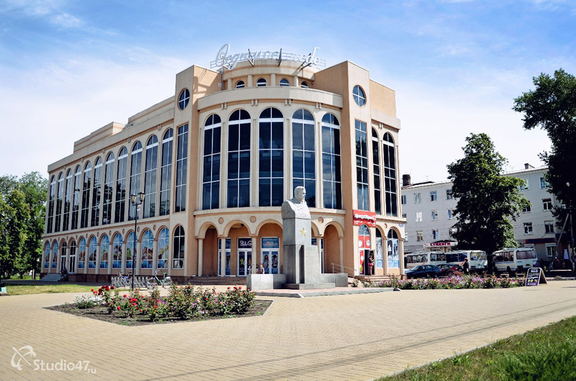 Торговый центр Седьмое небо в Борисоглебске