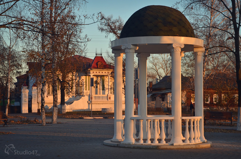 Ротонда в Театральном парке города Борисоглебска
