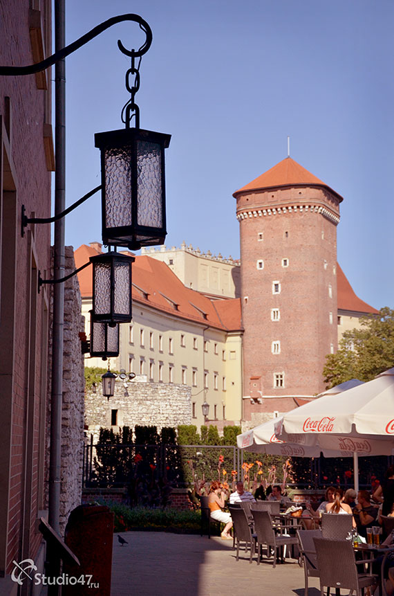 Сенаторская башня Кракова в Польше